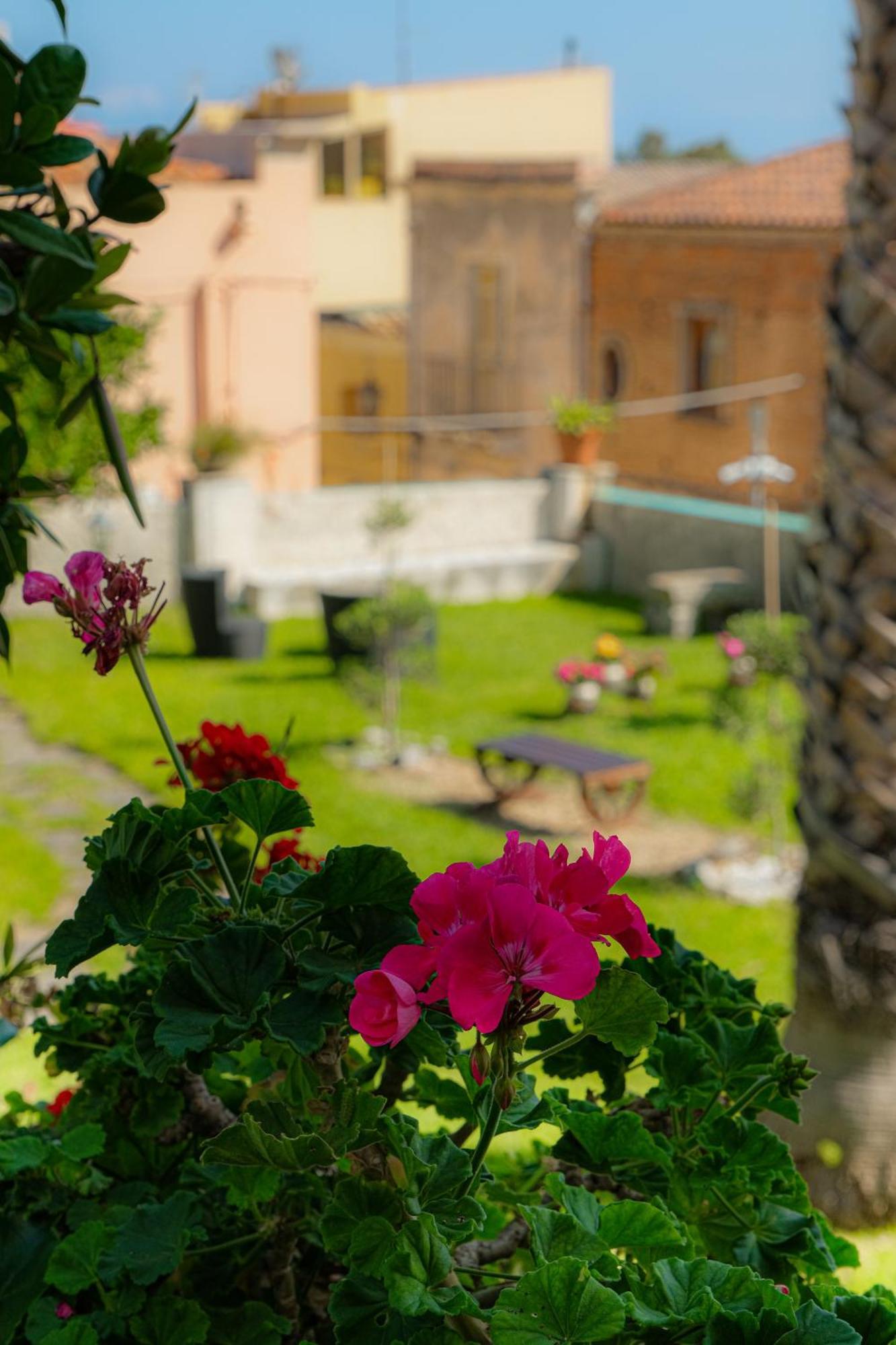 L'Antico Borgo Bed & Breakfast Milazzo Ngoại thất bức ảnh
